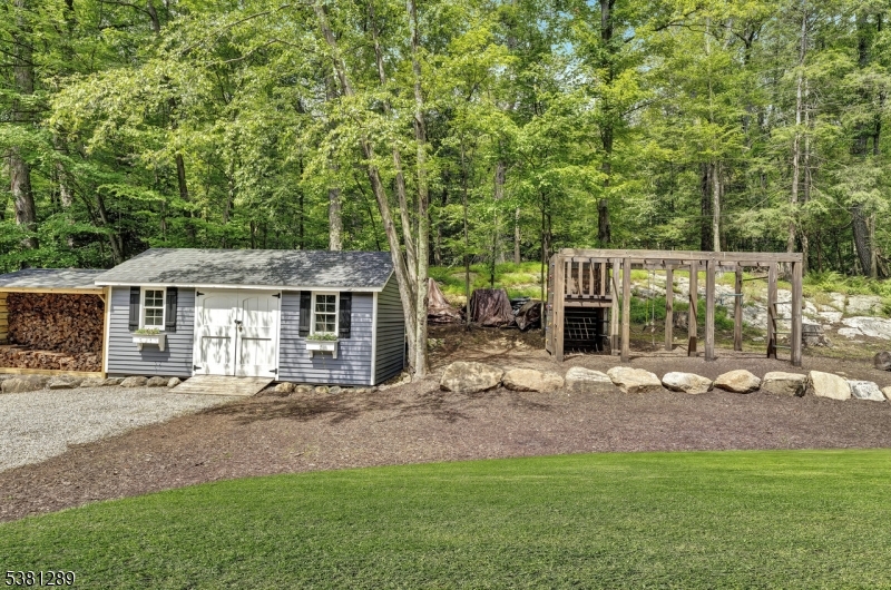 Kampfe Lake - Residential