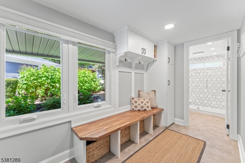 Kampfe Lake - Residential