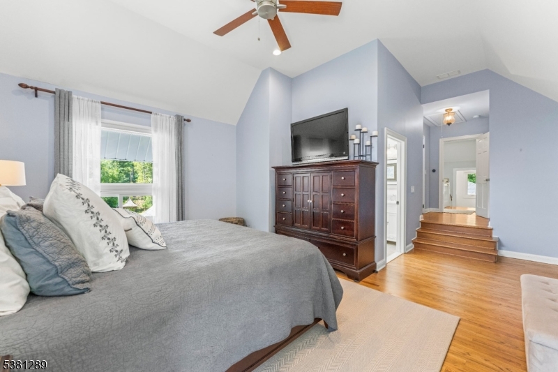 Kampfe Lake - Residential