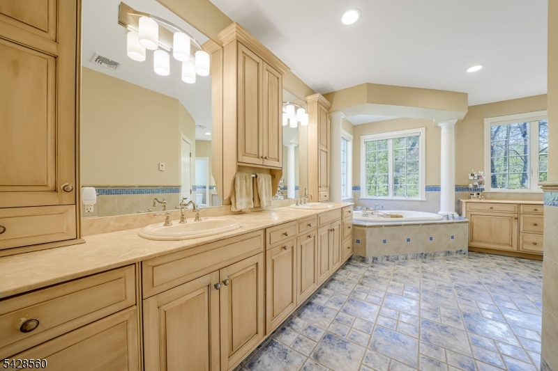 Bear Rock Estates - Residential