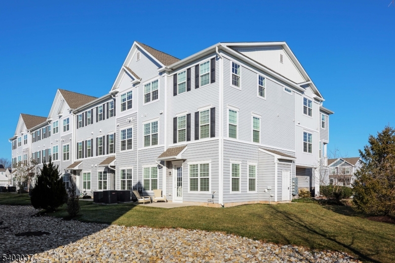 Meadow Brook Hillsborough - Residential