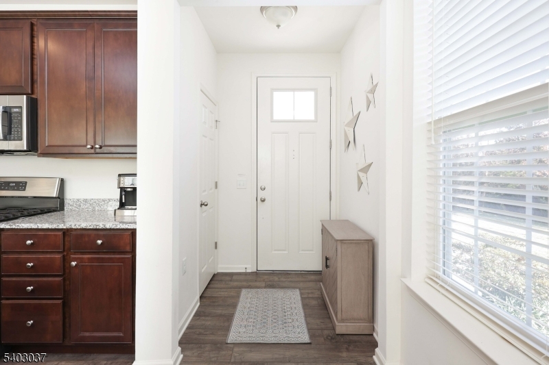 Meadow Brook Hillsborough - Residential