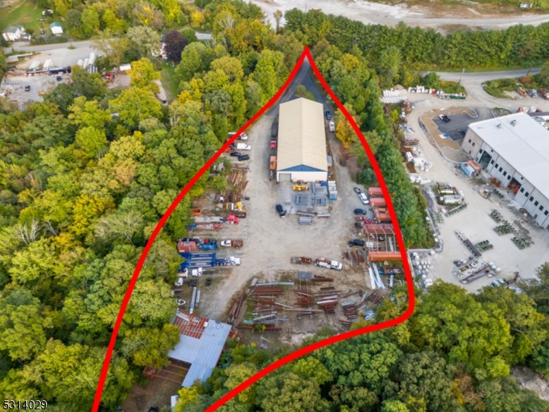955 Burnt Meadow Rd