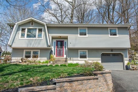 1 Eldridge Rd, Parsippany-Troy Hills Twp., NJ 07878 - #: 4020792