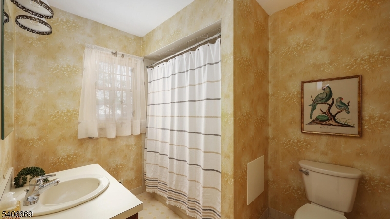 Cowperthwaite Square - Residential