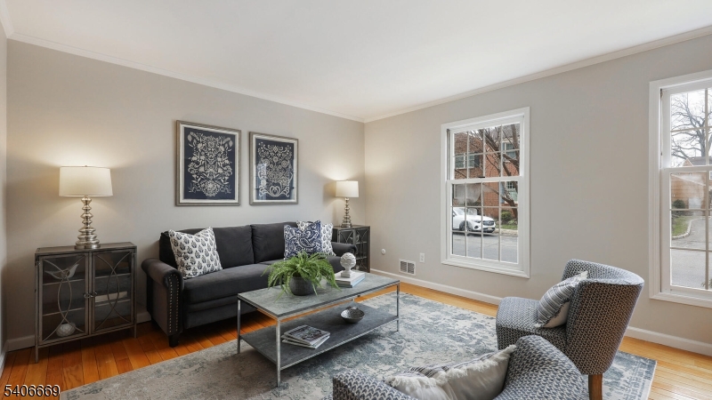 Cowperthwaite Square - Residential