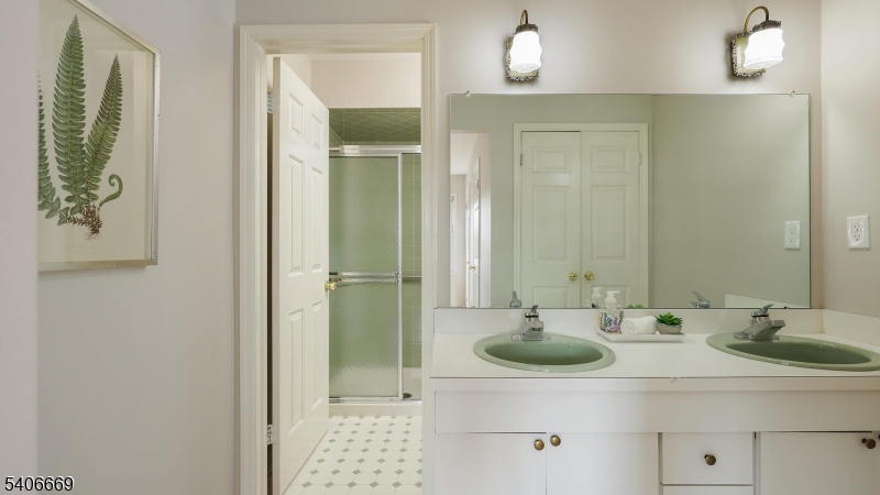 Cowperthwaite Square - Residential