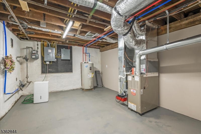 Cedar Knolls - Residential Lease