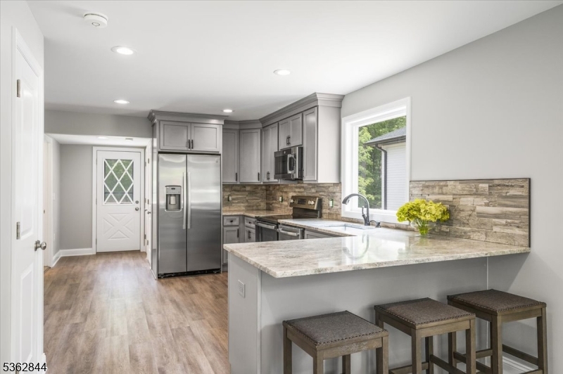 Cedar Knolls - Residential Lease