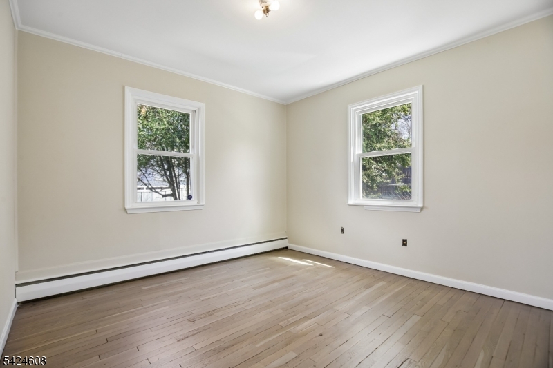 Chain O'Hills - Residential