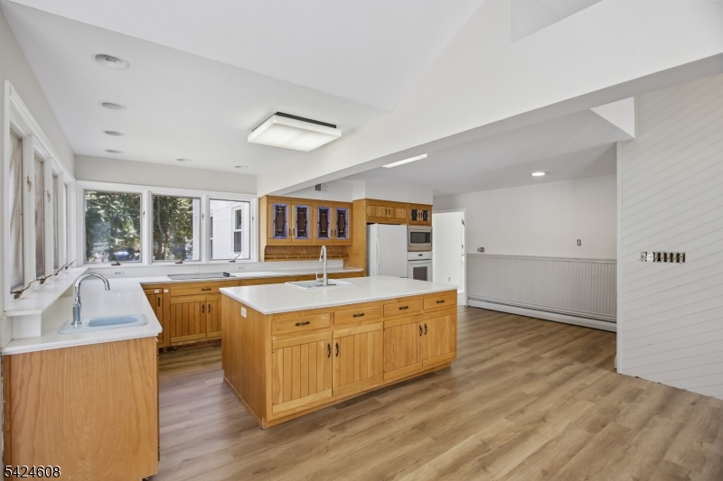 Chain O'Hills - Residential