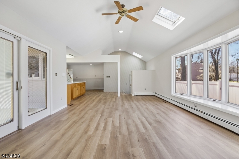 Chain O'Hills - Residential