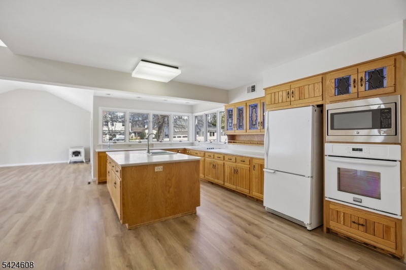 Chain O'Hills - Residential