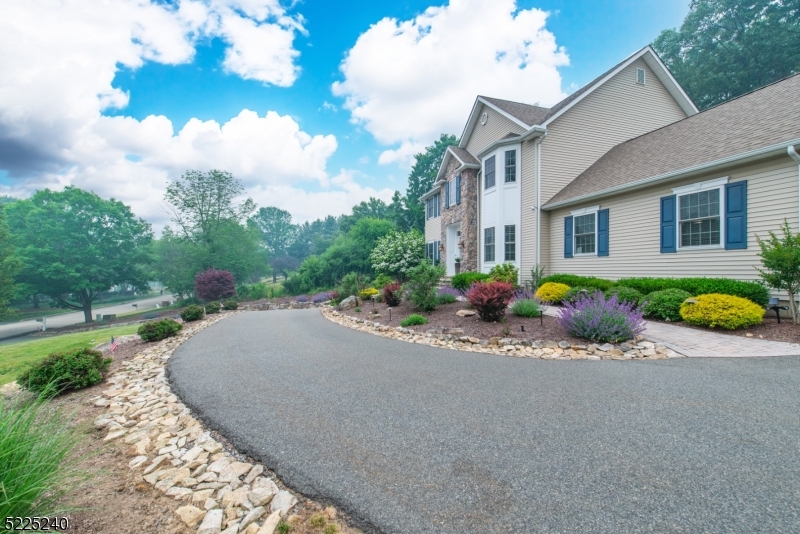 Squire Hill - Residential