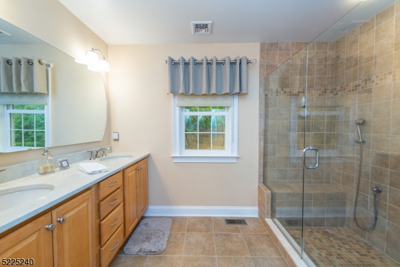 Squire Hill - Residential