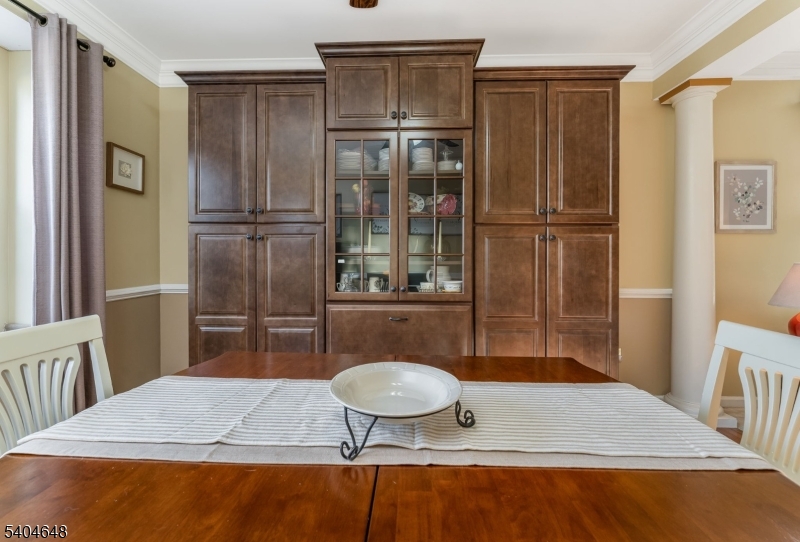 Greenwich Chase - Residential