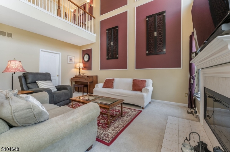 Greenwich Chase - Residential