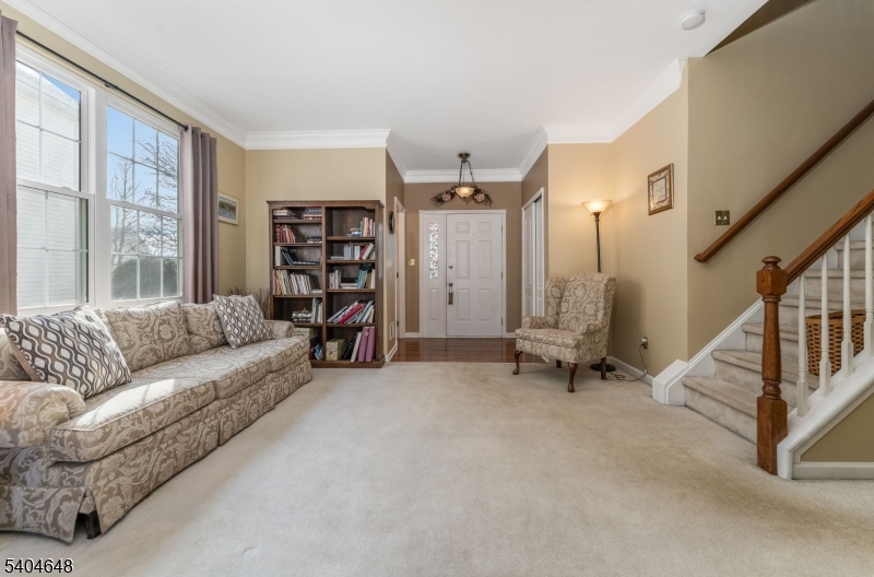 Greenwich Chase - Residential