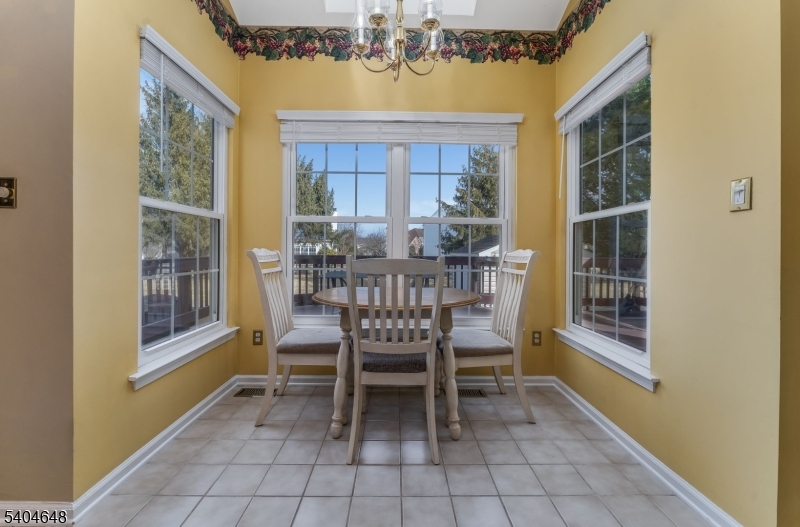 Greenwich Chase - Residential