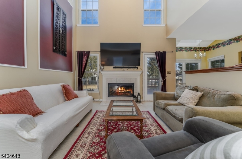 Greenwich Chase - Residential