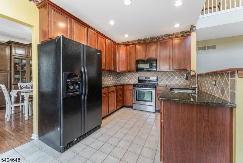 Greenwich Chase - Residential