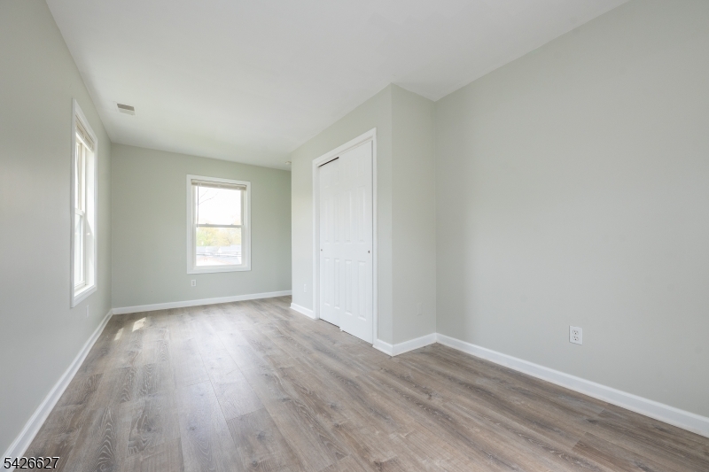 Lake Hiawatha - Residential Lease