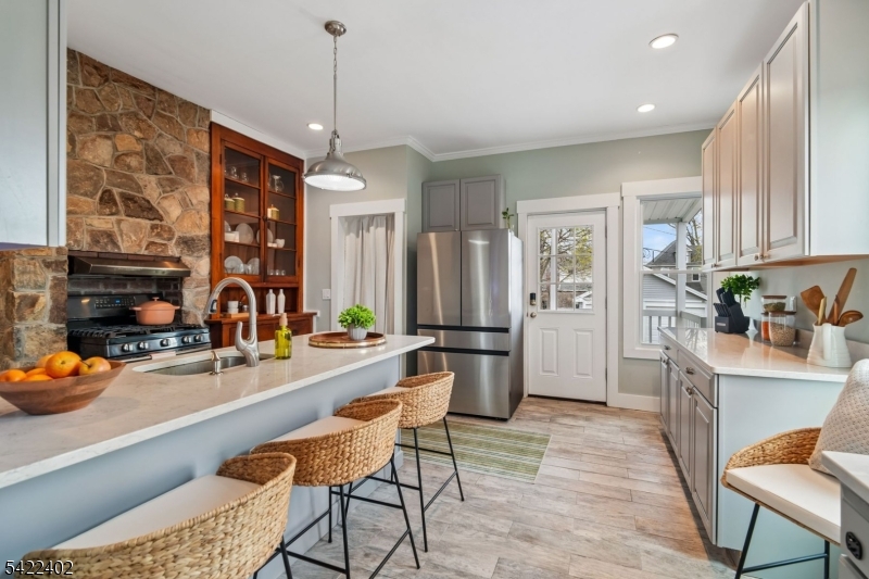 Academy Heights - Residential