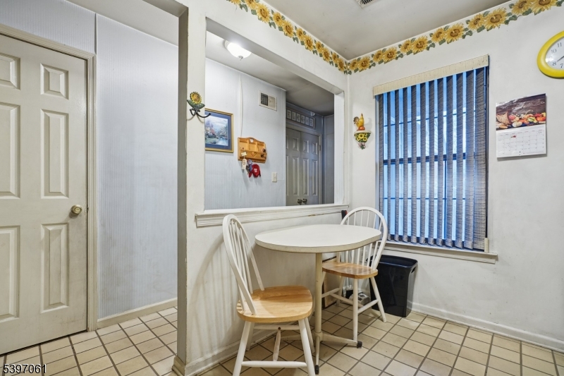 Woodbridge Commons - Residential