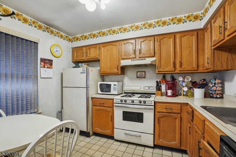 Woodbridge Commons - Residential