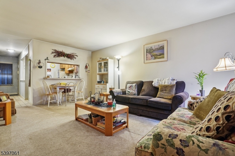 Woodbridge Commons - Residential