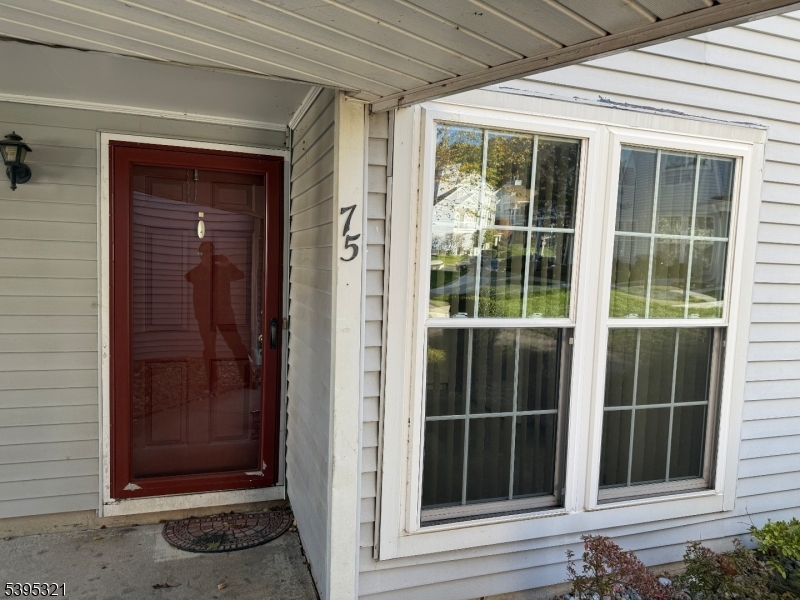 Hilltop Farms - Residential