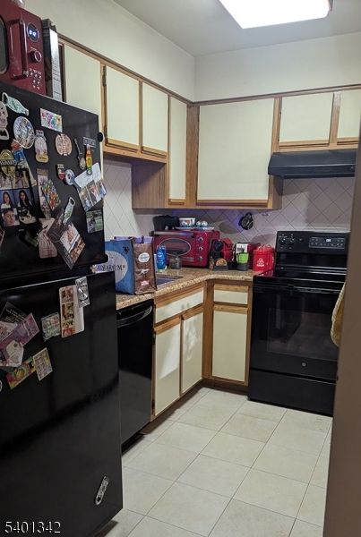 Plauderville Condominums - Residential