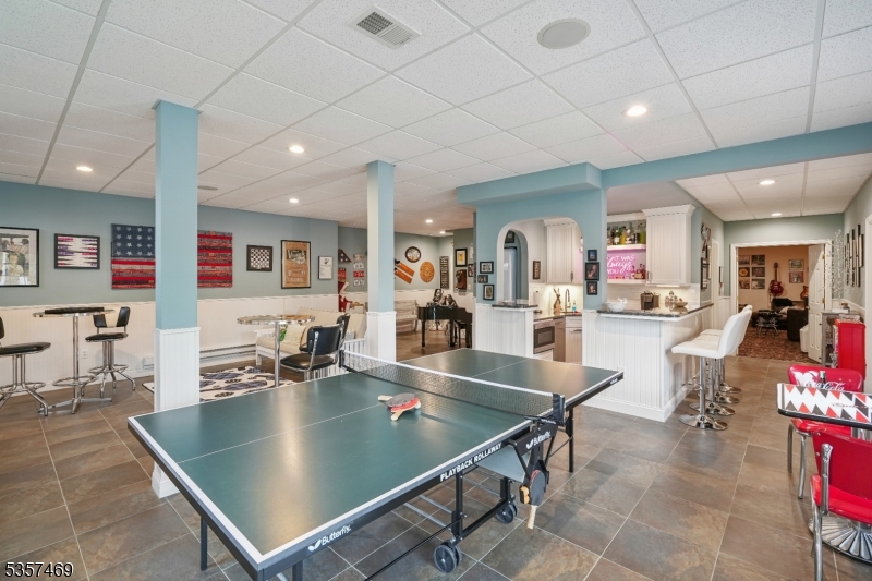 Ironia - Residential