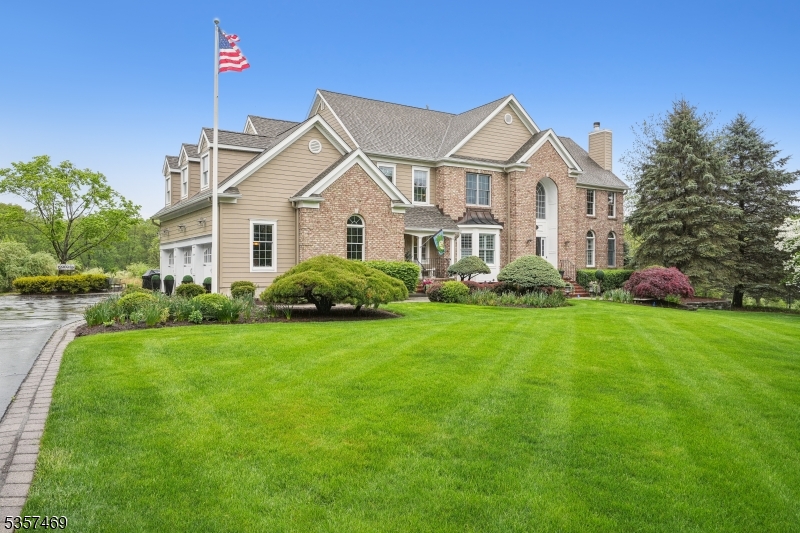 Ironia - Residential