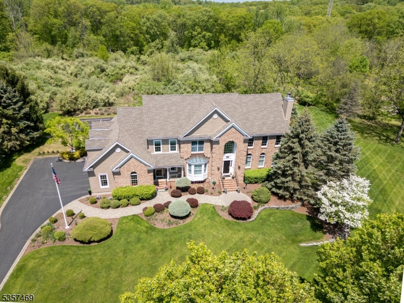 Ironia - Residential