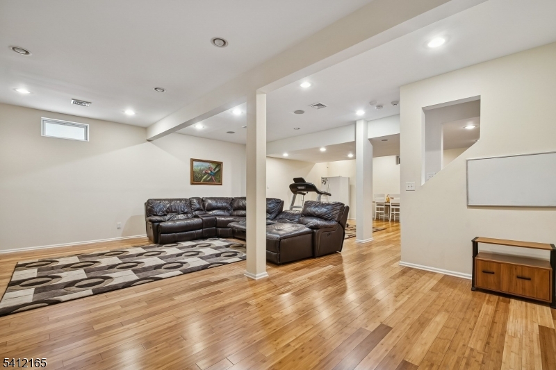 Gatehouse--The Hills - Residential