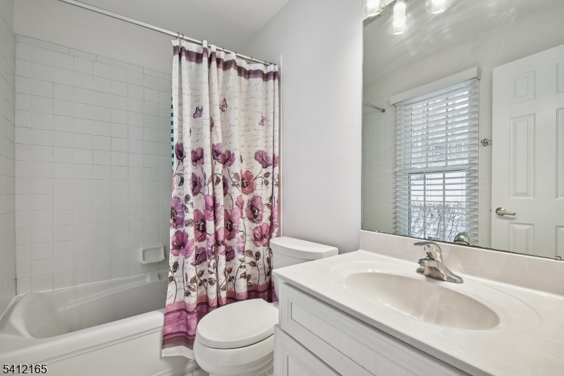 Gatehouse--The Hills - Residential