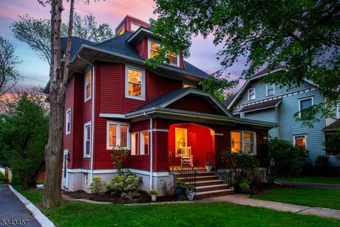 77 Edgemont Rd Montclair Twp. NJ 07043