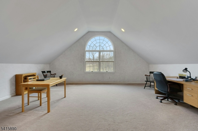 WINSLOW RISE - Residential