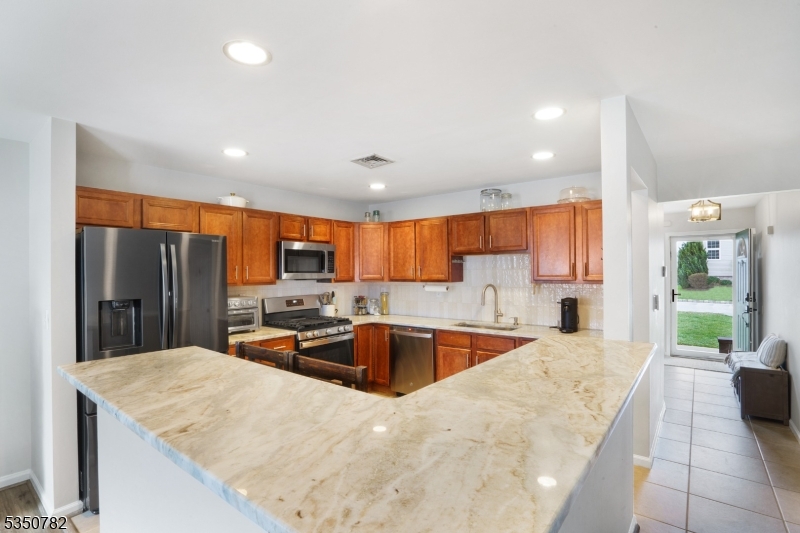 Ridgefield Commons - Residential