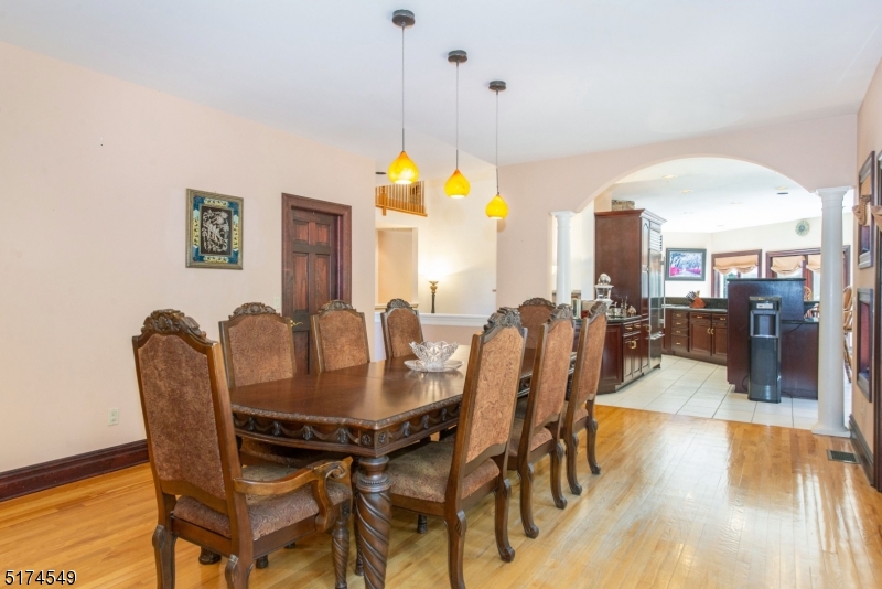 FOX HOLLOW - Residential