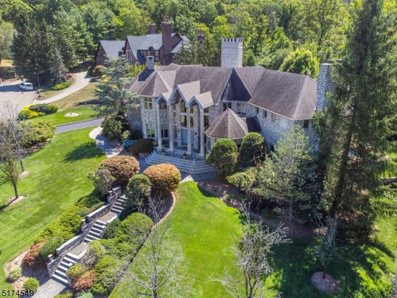 FOX HOLLOW - Residential