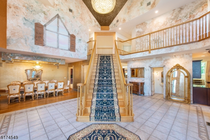 FOX HOLLOW - Residential