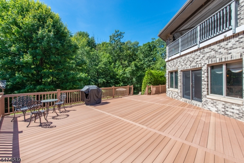 FOX HOLLOW - Residential