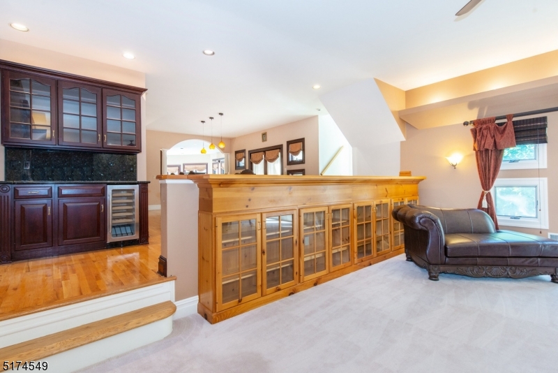 FOX HOLLOW - Residential