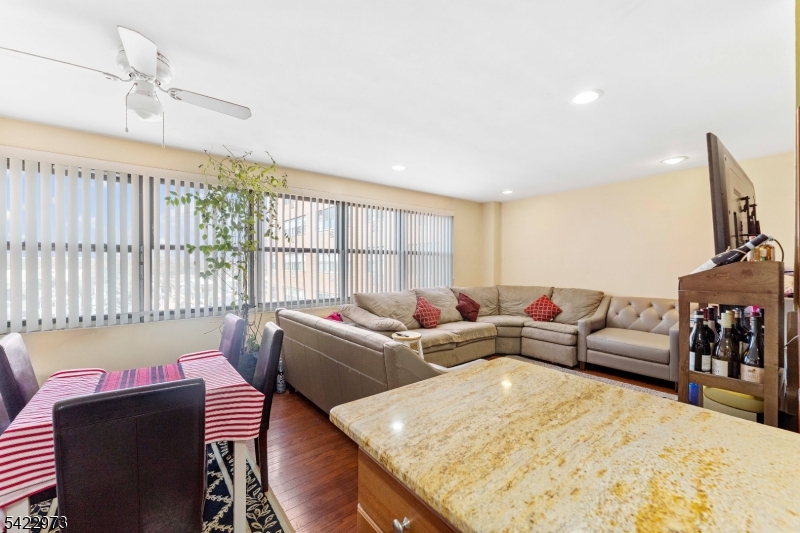 Bella VIsta - Residential