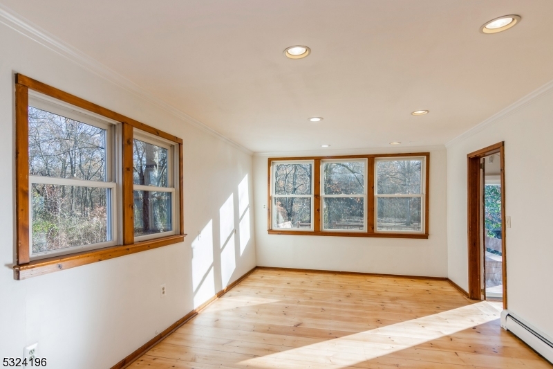 Stirling - Residential Lease