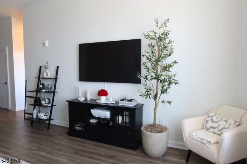 Skyview - Residential