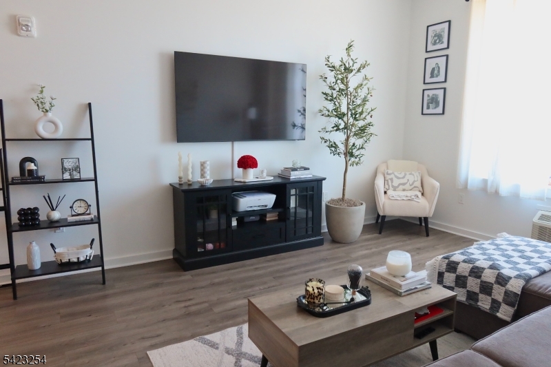 Skyview - Residential