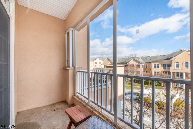 Fox Hills - Residential